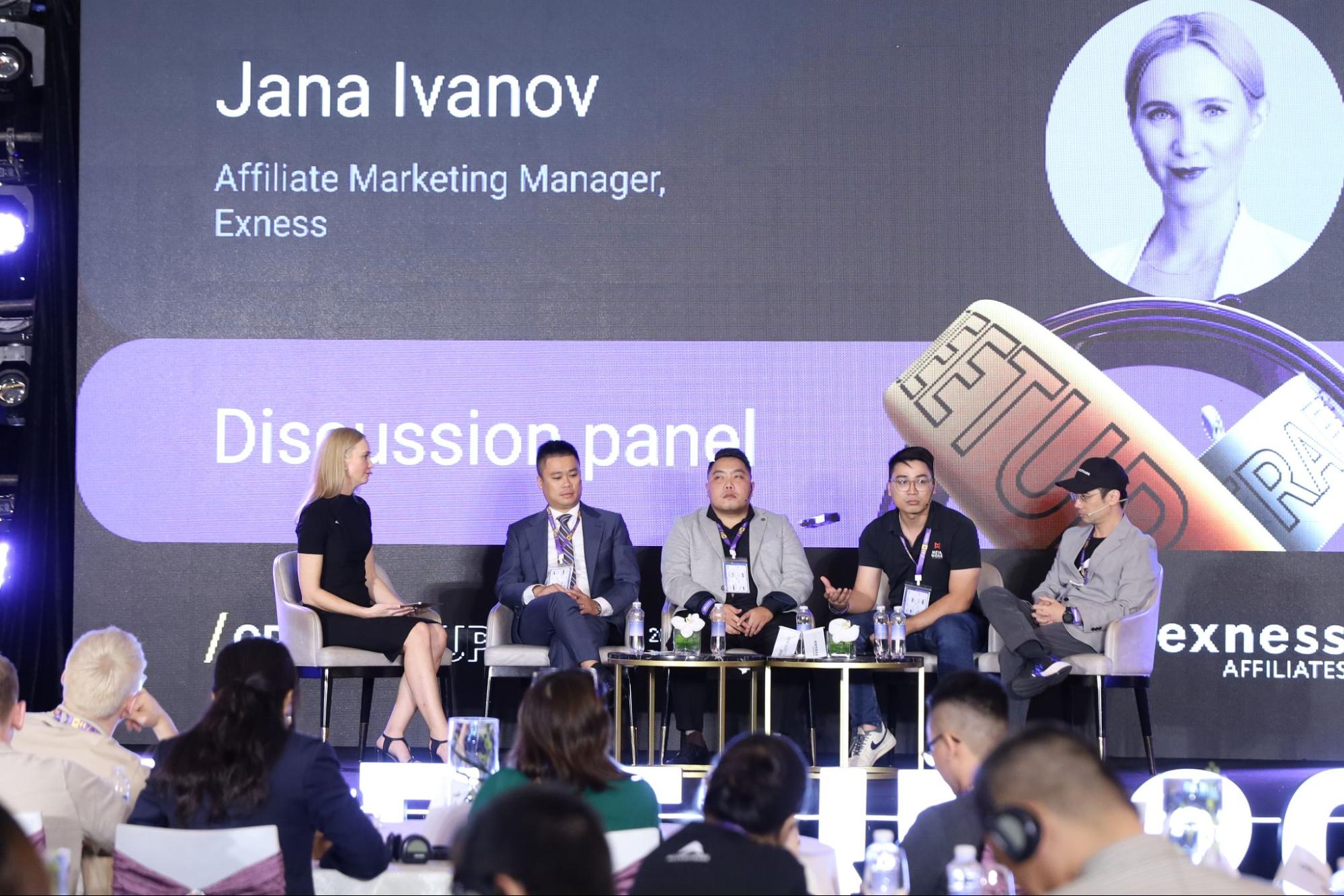 Marketing leader : Yana Ivanova